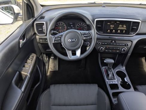 Used 2022 Kia Sportage LX FWD image 18