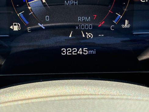 Used 2025 Chevrolet Equinox LT FWD image 39