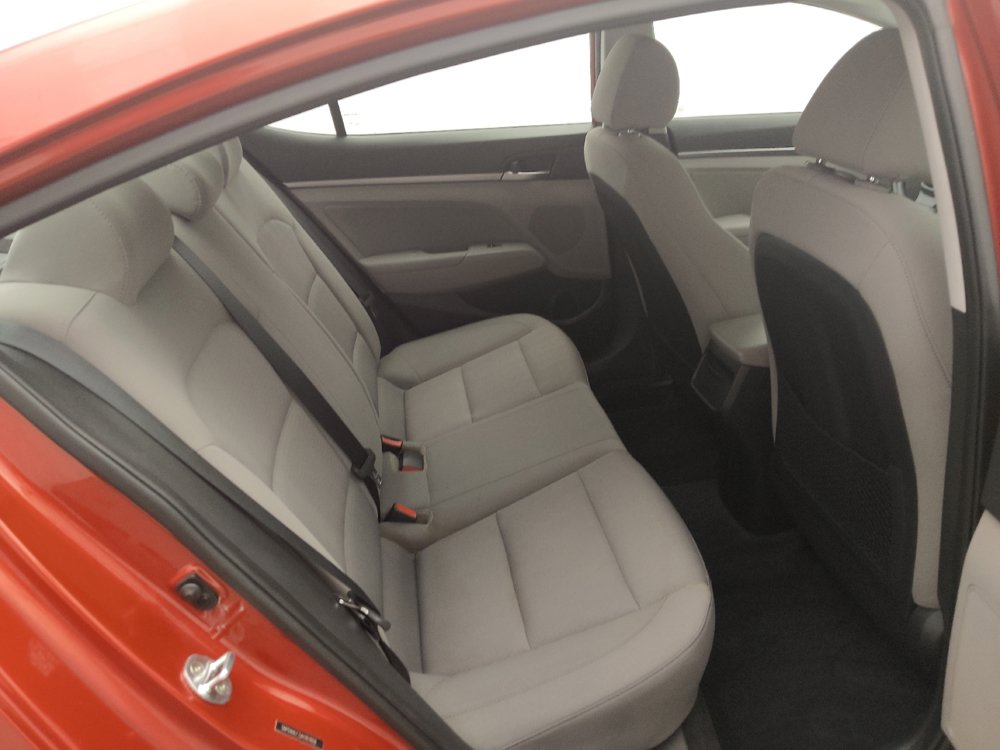 Used 2018 Hyundai Elantra Value Edition FWD image 19