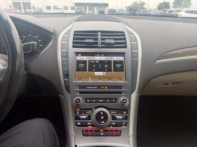 Used 2017 Lincoln MKZ Select w/ Climate Package FWD image 16