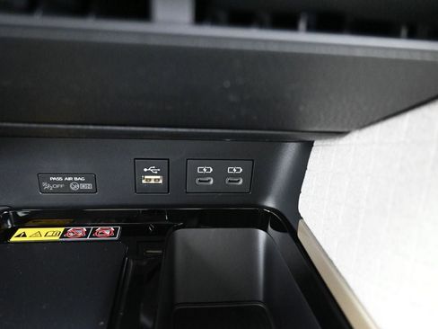 New 2026 Toyota Camry XLE w/ Premium Plus Package image 31