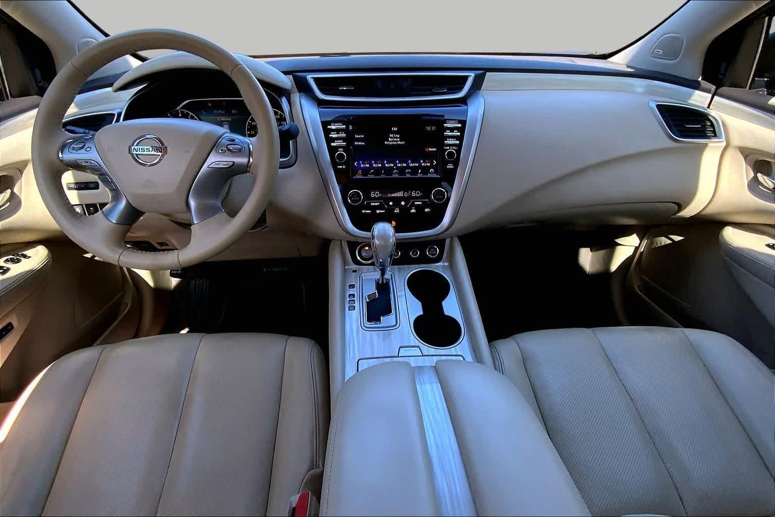 Used 2016 Nissan Murano Platinum w/ Platinum Technology Package AWD/4WD image 14