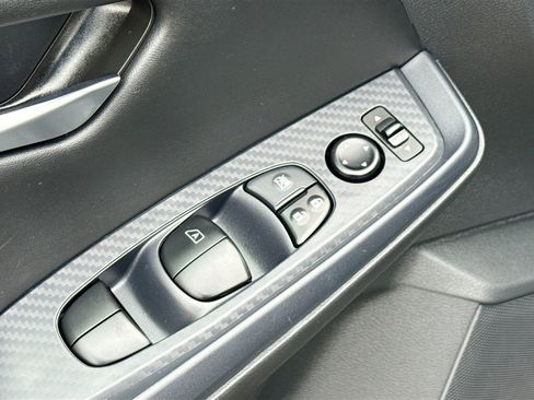 Certified 2023 Nissan Sentra SV w/ All-Weather Package image 7