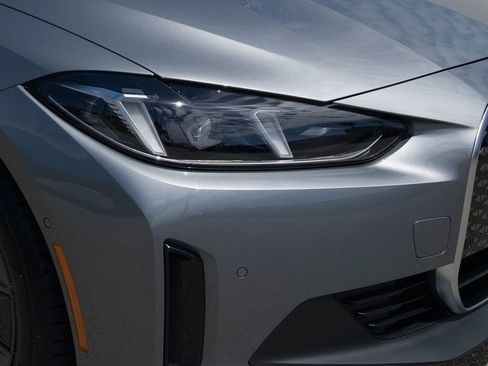 New 2026 BMW i4 eDrive40 w/ Parking Assistance Package RWD image 6