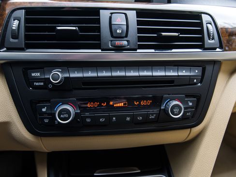 Used 2015 BMW 328i Sedan image 21