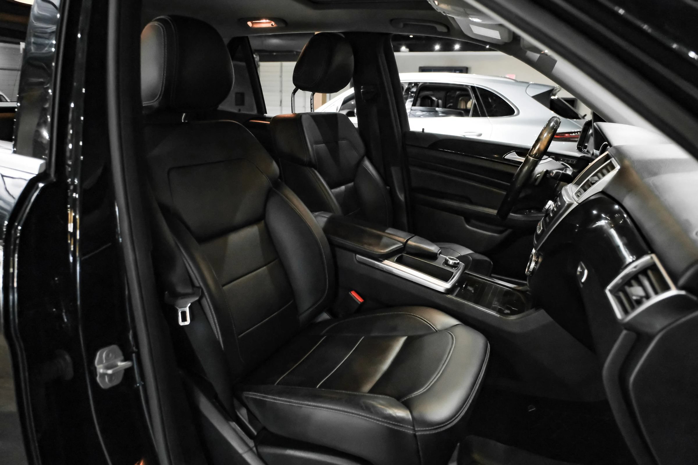 Used 2015 Mercedes-Benz ML 250 BlueTEC 4MATIC image 28