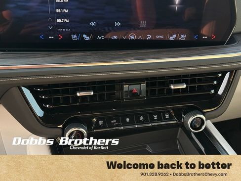 Used 2025 Chevrolet Tahoe Premier w/ Sun And Tow Package AWD/4WD image 28