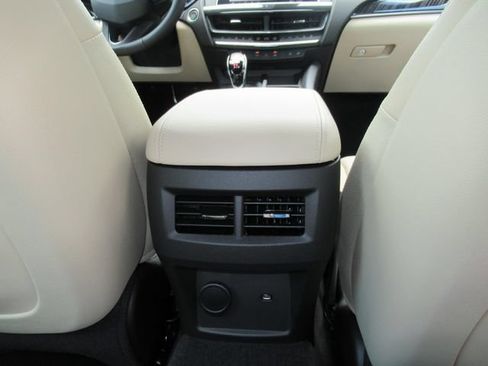 Used 2024 Cadillac CT5 Premium Luxury RWD image 37