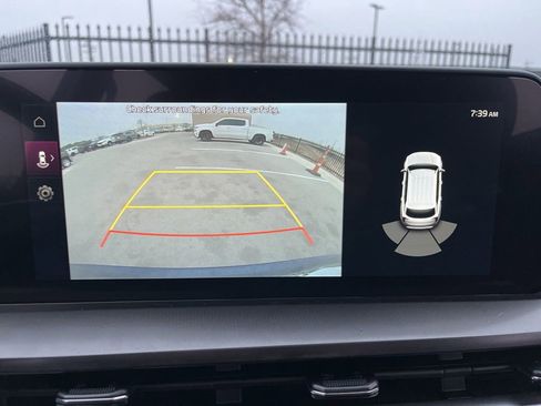 Used 2025 Kia Telluride S image 23