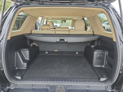 Certified 2022 Toyota 4Runner SR5 Premium image 12