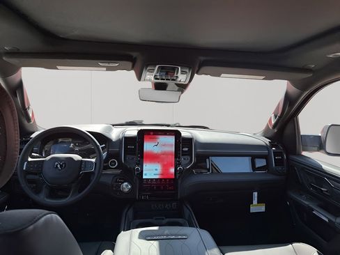 New 2026 RAM 1500 Limited AWD/4WD image 27