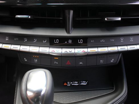 New 2025 Cadillac CT4 Premium Luxury RWD image 24