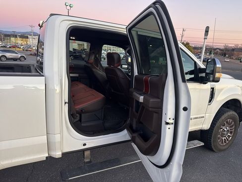 Used 2021 Ford F250 King Ranch w/ King Ranch Ultimate Package image 22