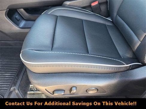 New 2026 GMC Acadia Denali w/ Super Cruise Package image 18