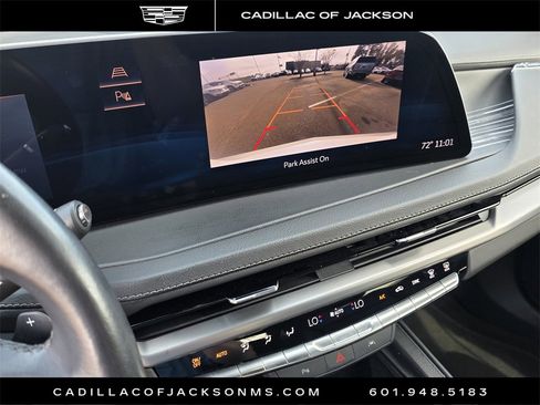 Certified 2024 Cadillac XT4 Premium Luxury image 10