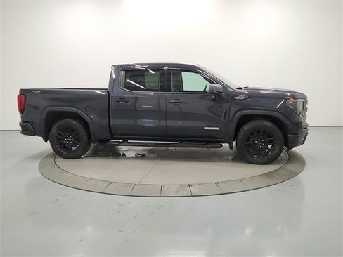 Used 2023 GMC Sierra 1500 Elevation w/ X31 Off-Road Package image 9