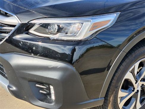 Certified 2022 Subaru Outback Touring XT w/ Popular Package #2 image 9