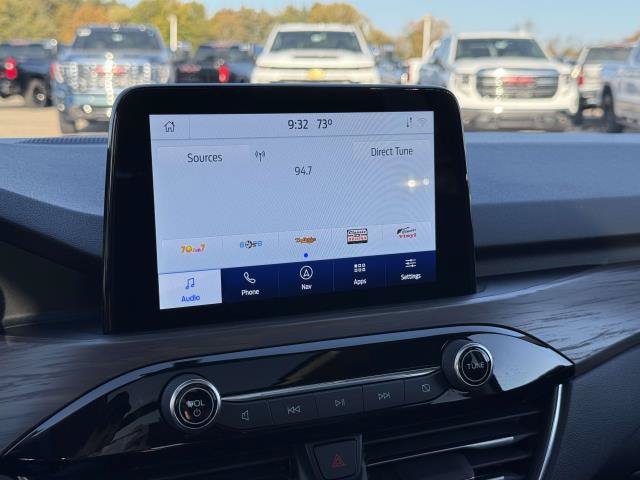 Used 2020 Ford Escape Titanium AWD/4WD image 28