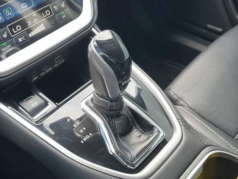 Used 2023 Subaru Outback Touring XT AWD/4WD image 19