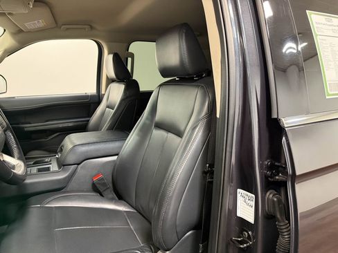 Used 2024 Ford Expedition Max XLT RWD image 59