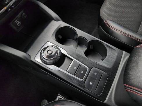 Used 2025 Ford Escape ST-Line image 27