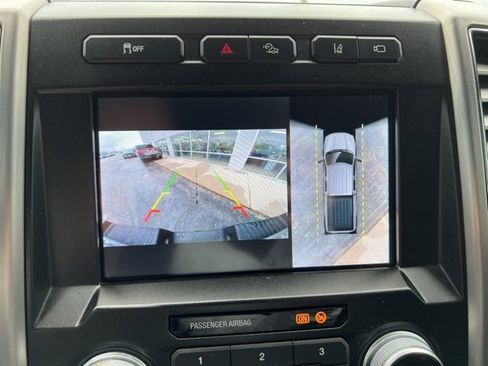 Used 2021 Ford F250 Platinum w/ Tremor Off-Road Package image 22