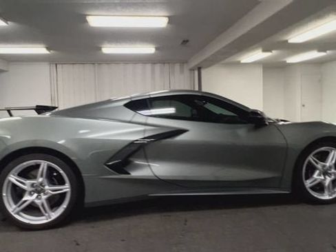Certified 2022 Chevrolet Corvette Stingray Preferred Cpe w/ Z51 Performance Package RWD image 9