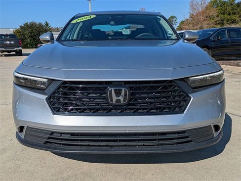 Used 2024 Honda Accord EX image 9