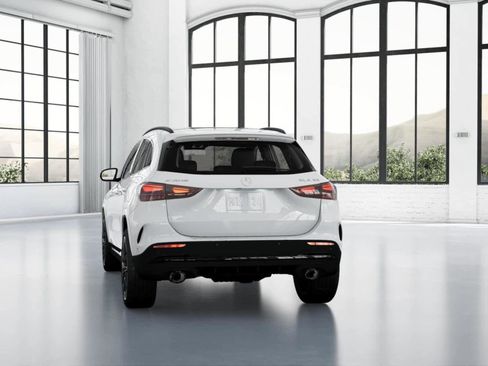 New 2026 Mercedes-Benz GLA 35 AMG 4MATIC image 24
