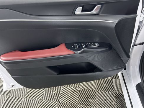 Used 2023 Kia K5 GT-Line image 28