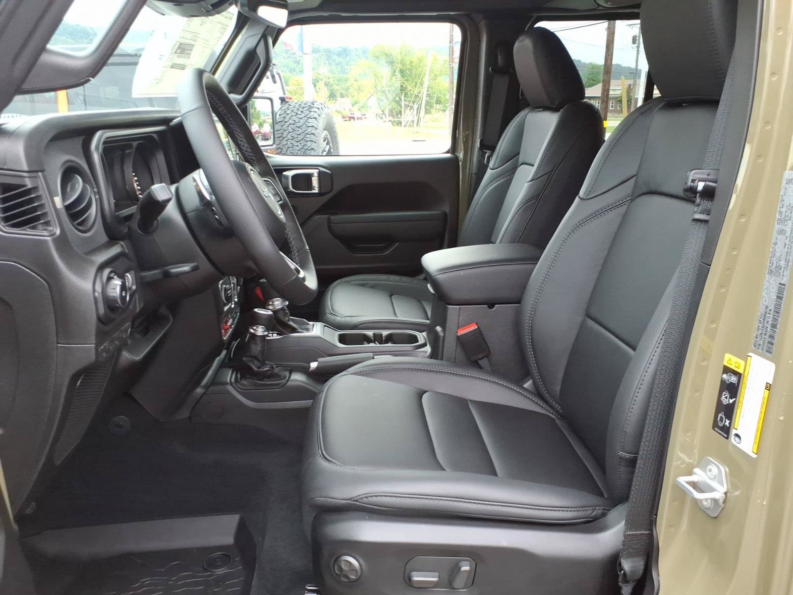 New 2027 Jeep Wrangler Unlimited Rubicon 392 AWD/4WD image 5