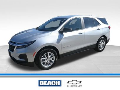 Used 2022 Chevrolet Equinox LS w/ LS Convenience Package