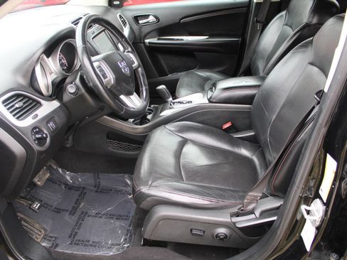 Used 2019 Dodge Journey GT image 12