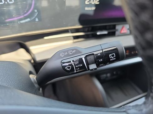Certified 2025 Kia Sportage X-Line w/ Premium Package AWD/4WD image 23