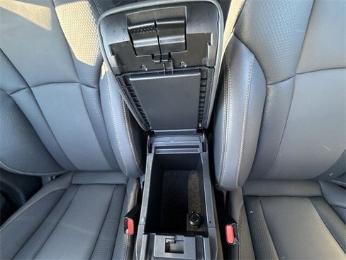 Used 2025 Subaru Outback Wilderness image 21