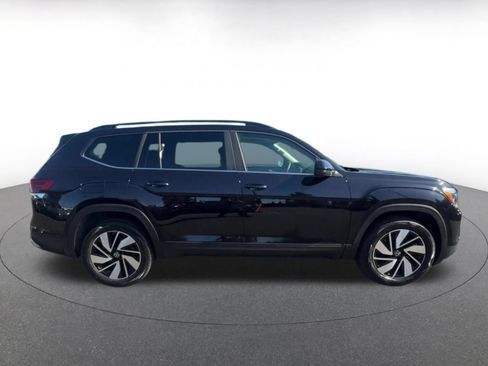Used 2026 Volkswagen Atlas SE AWD/4WD image 16