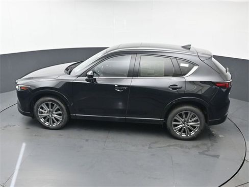 New 2025 MAZDA CX-5 Signature image 29