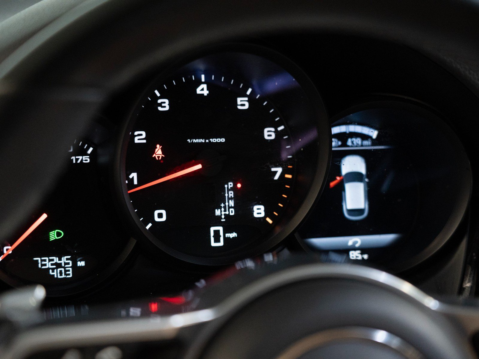Certified 2020 Porsche Macan AWD/4WD image 19
