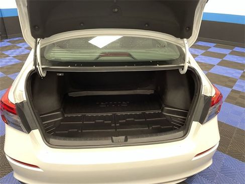 Certified 2022 Honda Civic Sport image 23