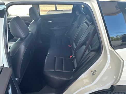 Used 2023 Nissan Rogue SL AWD/4WD image 29