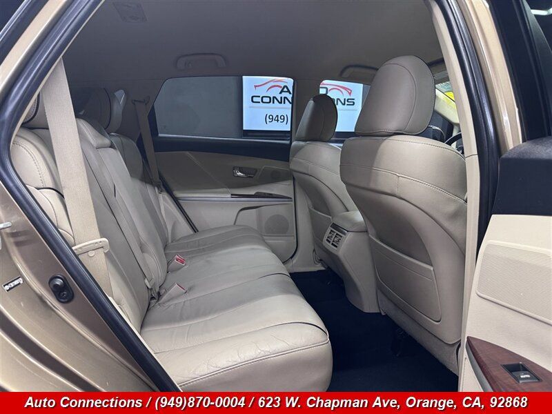Used 2009 Toyota Venza AWD image 8