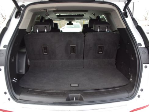 Used 2021 Buick Enclave Avenir w/ Avenir Technology Package image 39