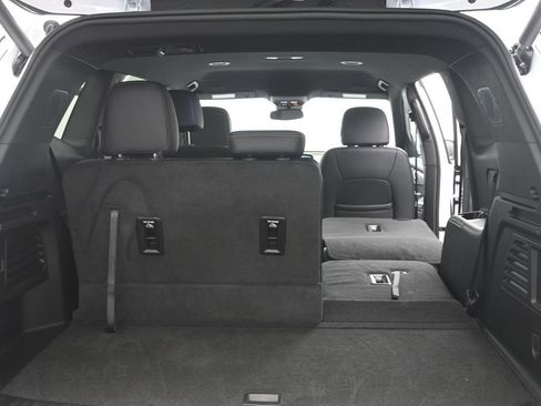 Used 2026 Buick Enclave Preferred image 15