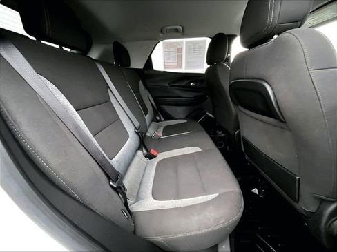 Used 2023 Chevrolet TrailBlazer LT w/ Convenience Package image 16