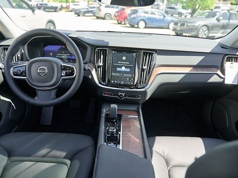 New 2026 Volvo V60 B5 Cross Country Plus w/ Climate Package AWD/4WD image 23