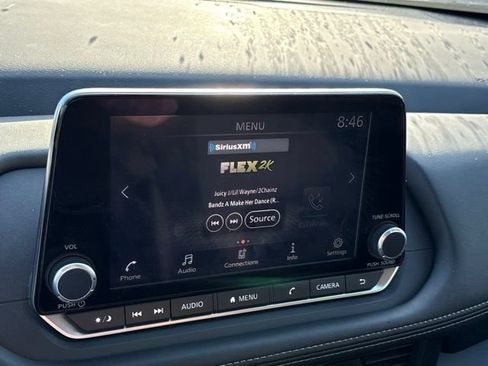 Certified 2025 Nissan Rogue S AWD/4WD image 13