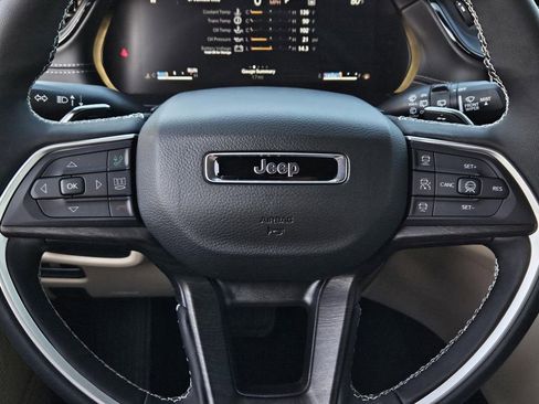 New 2026 Jeep Grand Cherokee L Limited image 25