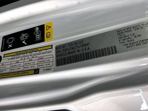 New 2026 Jeep Gladiator Sport image 9