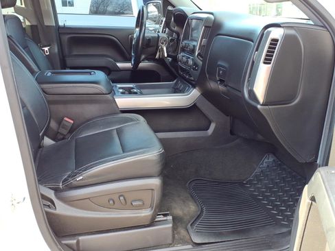 Used 2017 Chevrolet Silverado 1500 LT w/ All Star Edition image 15