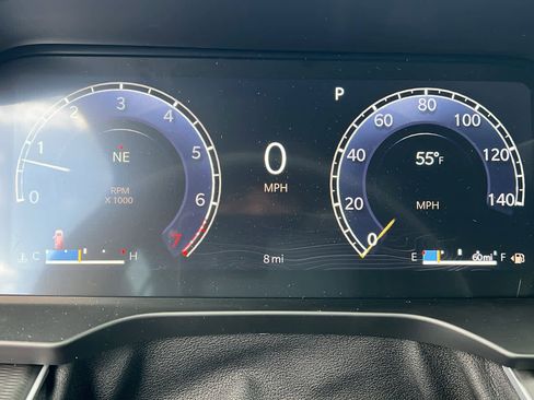 New 2025 Jeep Grand Cherokee Altitude image 21